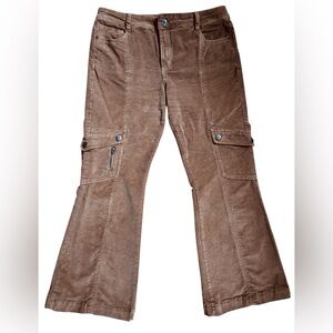 Women's chocolate brown corduroy cargo pants by Vanilla Star size 9.